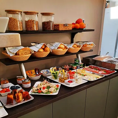 Indium Panzio Еґер