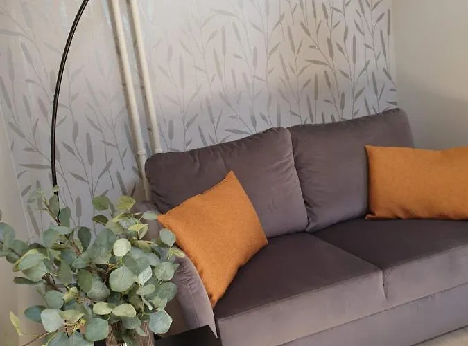 Indium Panzió Bed & Breakfast