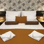 Bed & Breakfast Indium Panzio Eger