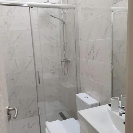 Indium Panzio Oda ve Kahvaltı