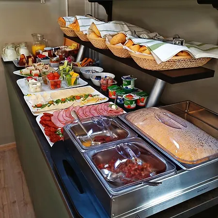 Bed & Breakfast Indium Panzio 3*
