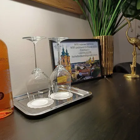 Indium Panzio Bed & Breakfast Eger