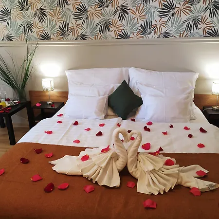 Bed & Breakfast Indium Panzio 3*